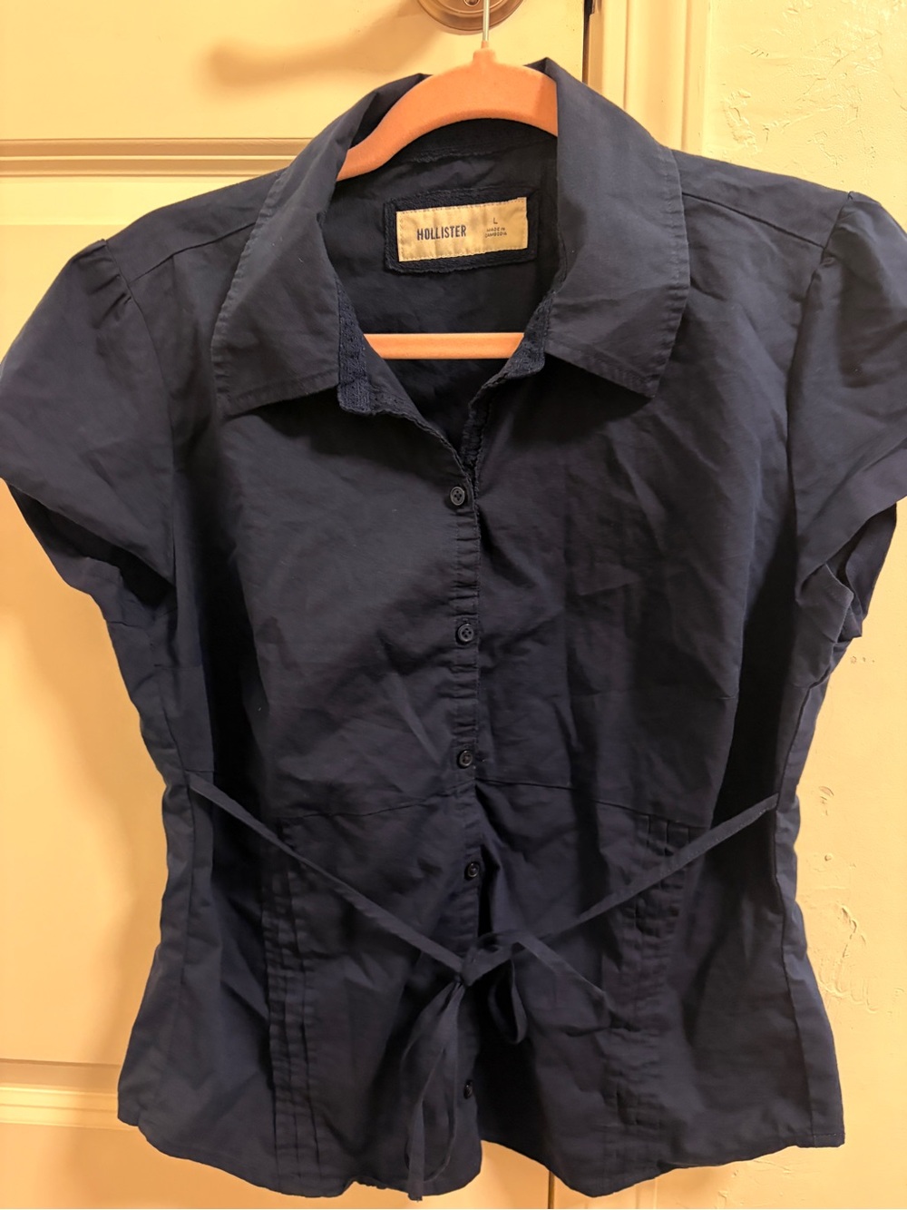 Hollister Navy Short-Sleeve Button-Down Shirt with Waist Tie